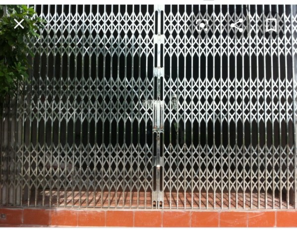 CỬA XẾP INOX 13