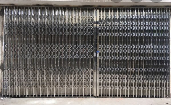 CỬA XẾP INOX 14