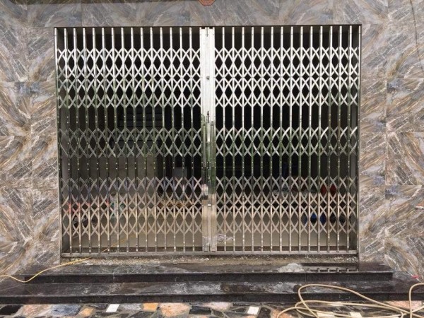 CỬA XẾP INOX 16