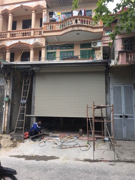 Cửa cuốn 11