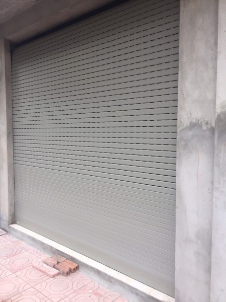 Cửa cuốn 12