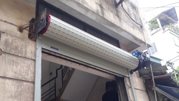 Cửa cuốn 15